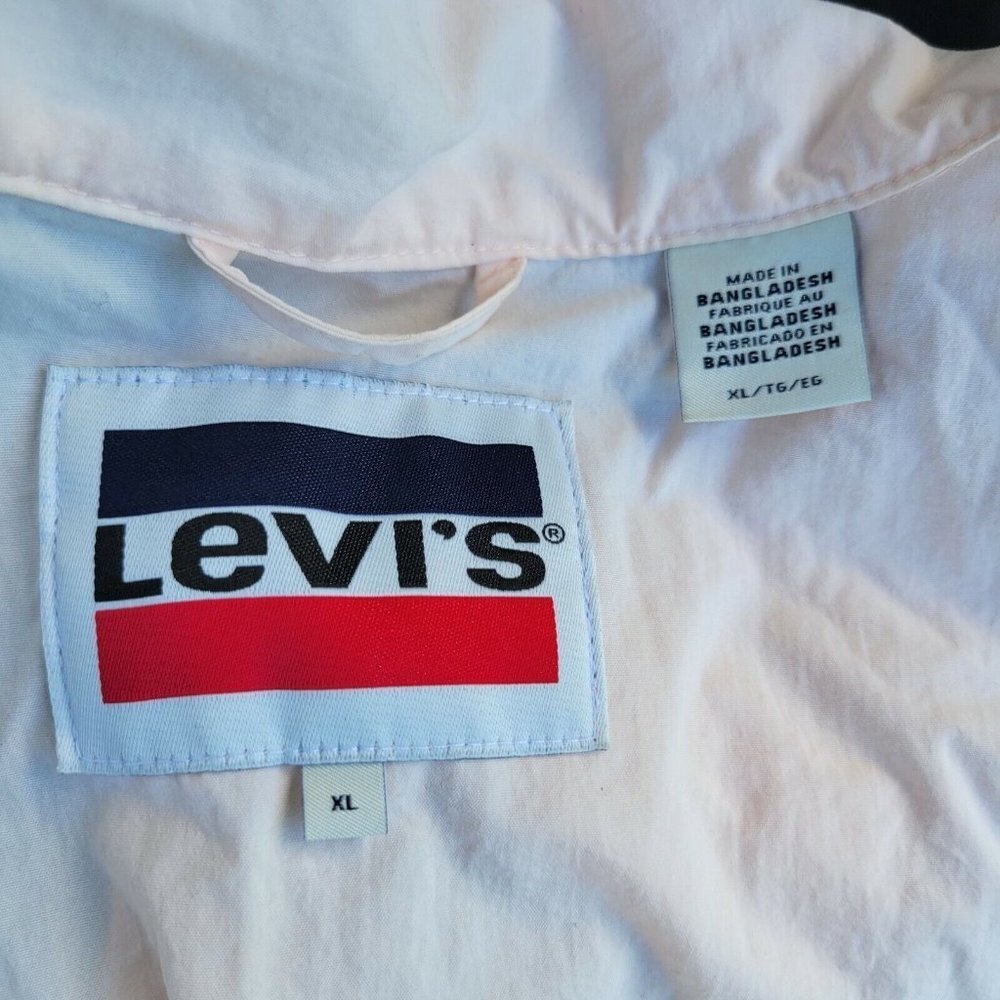 Levi's Windbreaker Jacket women's.  Size XL. New With Tags $79 - Picture 7 of 9